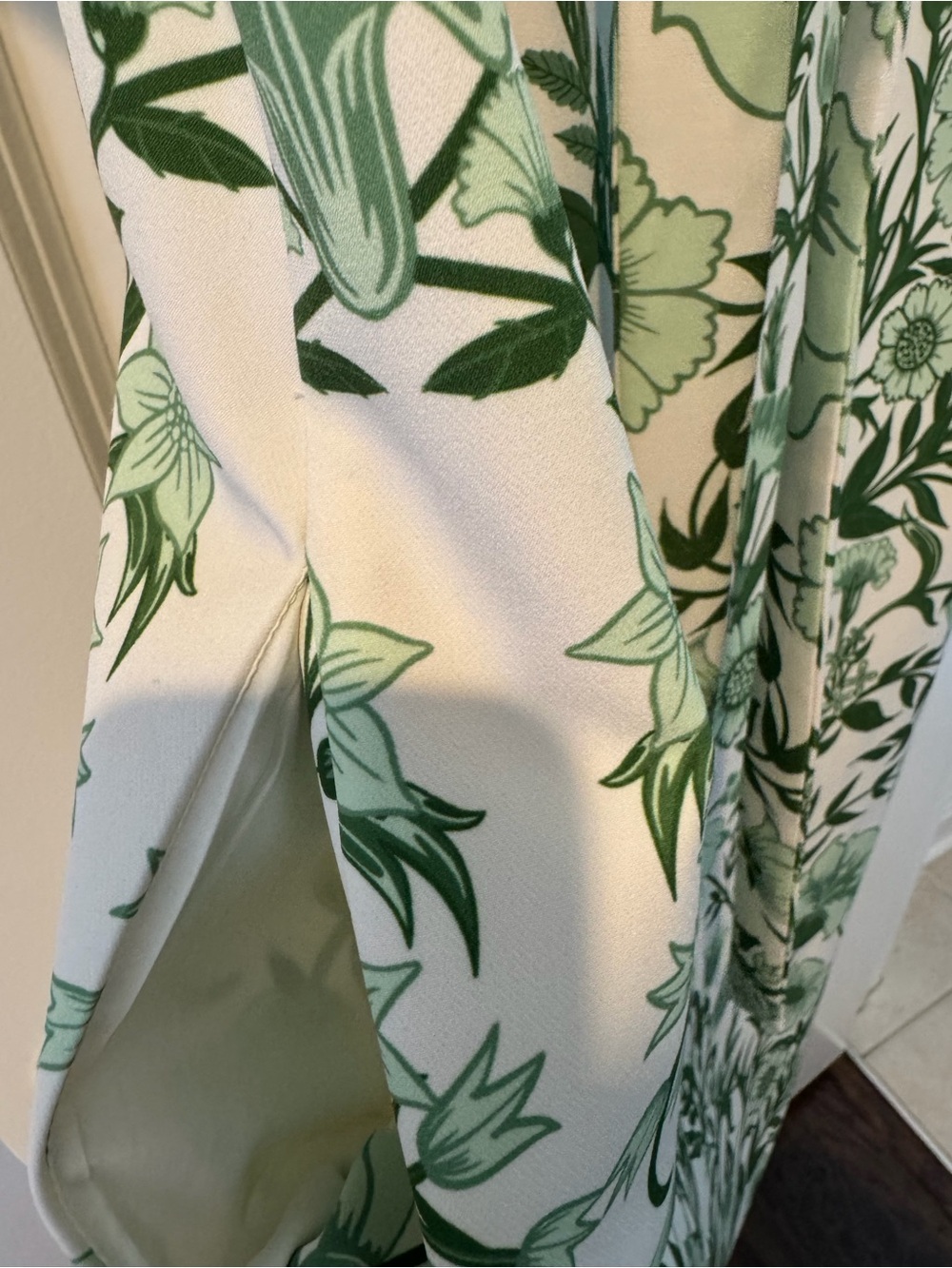 Mestiza Green Floral Short-Sleeve Adria Midi Dress | Size M - Picture 6 of 7
